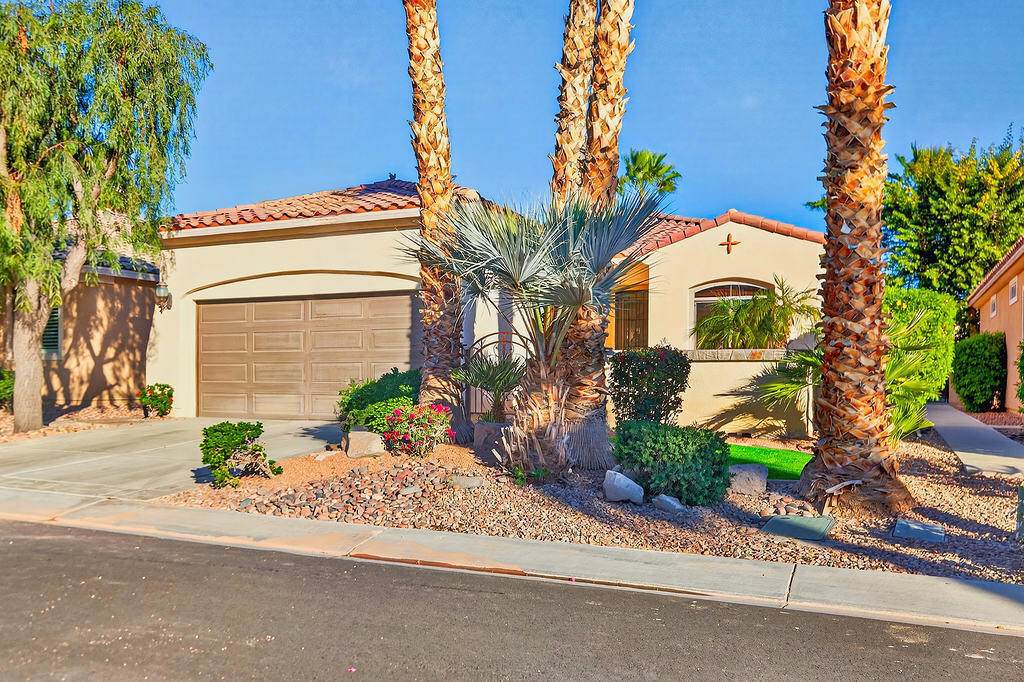 81656 Avenida De Baile - Photo 1