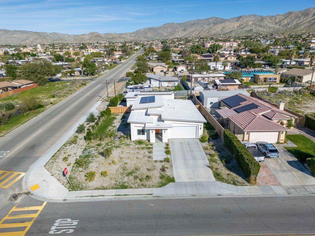 https://bt-photos.global.ssl.fastly.net/socal/orig_boomver_1_412400732-2.jpg