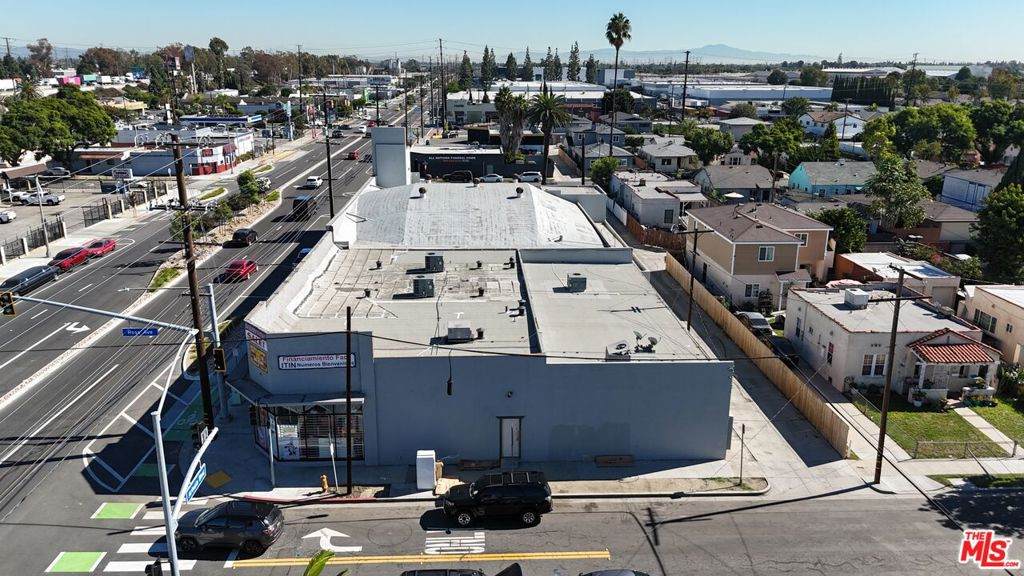 https://bt-photos.global.ssl.fastly.net/socal/orig_boomver_1_412420919-4.jpg