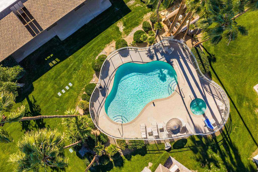 https://bt-photos.global.ssl.fastly.net/socal/orig_boomver_1_412483894-2.jpg