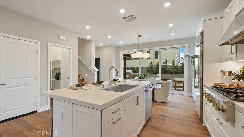 1709 Lychee Street - Photo 1