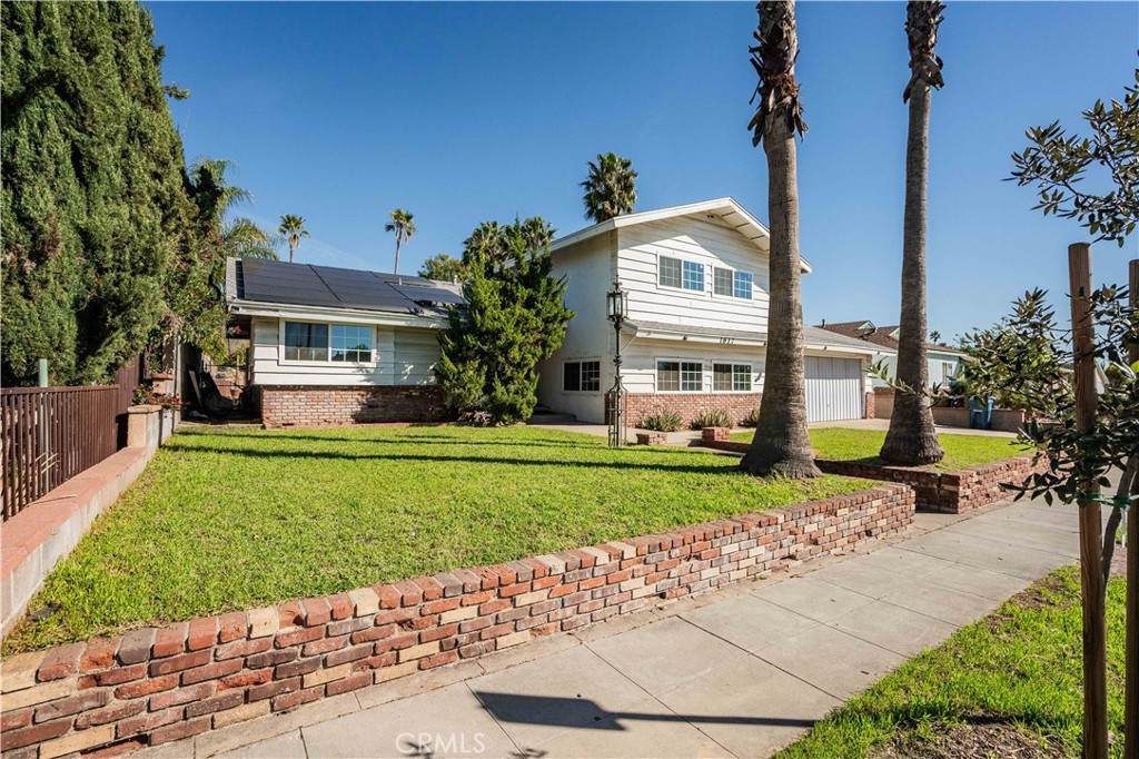https://bt-photos.global.ssl.fastly.net/socal/orig_boomver_1_412488290-2.jpg