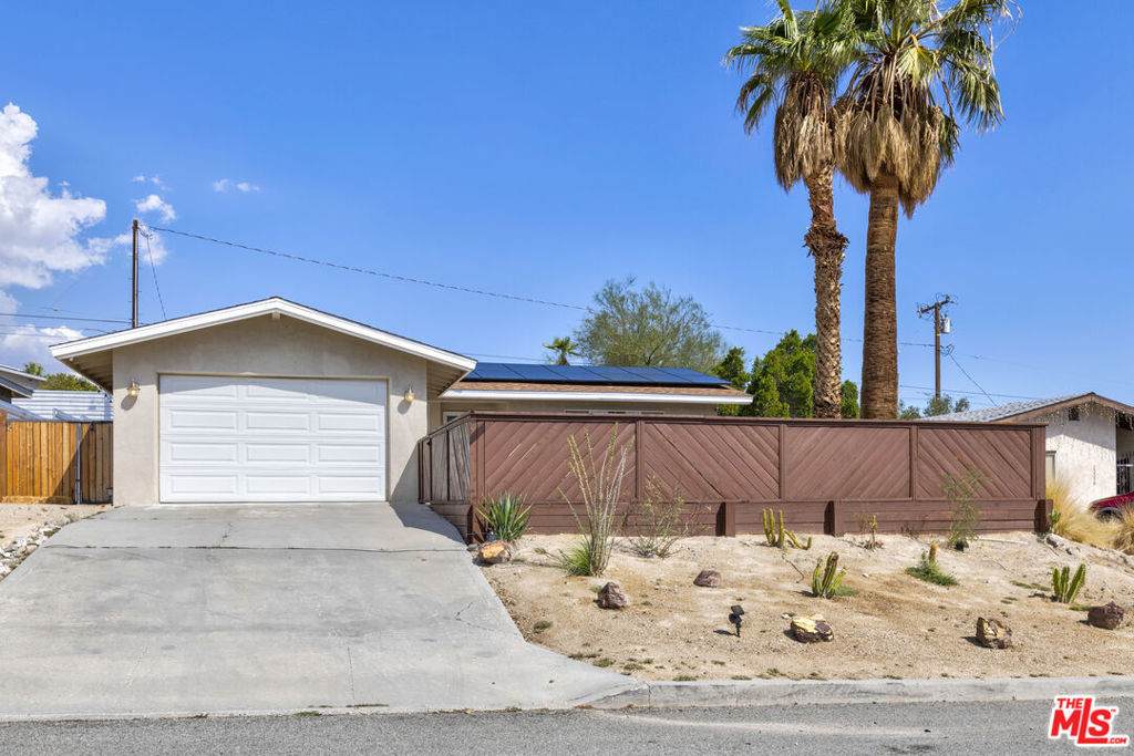 https://bt-photos.global.ssl.fastly.net/socal/orig_boomver_2_412506521-2.jpg