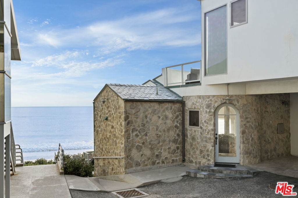 33334 Pacific Coast Highway - Photo 1