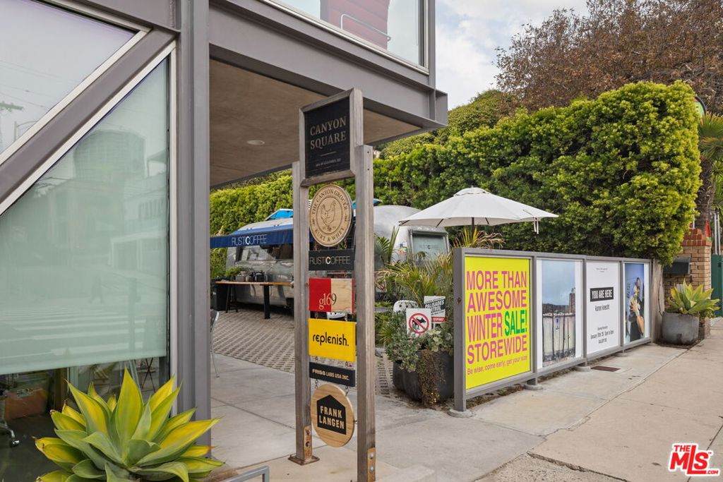 https://bt-photos.global.ssl.fastly.net/socal/orig_boomver_1_412521397-2.jpg