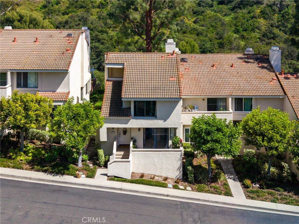 https://bt-photos.global.ssl.fastly.net/socal/orig_boomver_1_412555422-2.jpg