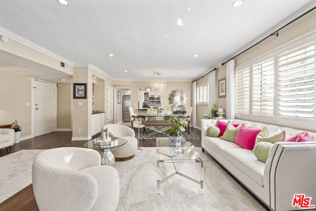 10645 Wilshire Boulevard - Photo 1