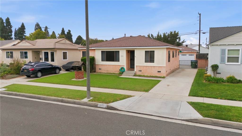 3717 Canehill Avenue - Photo 1