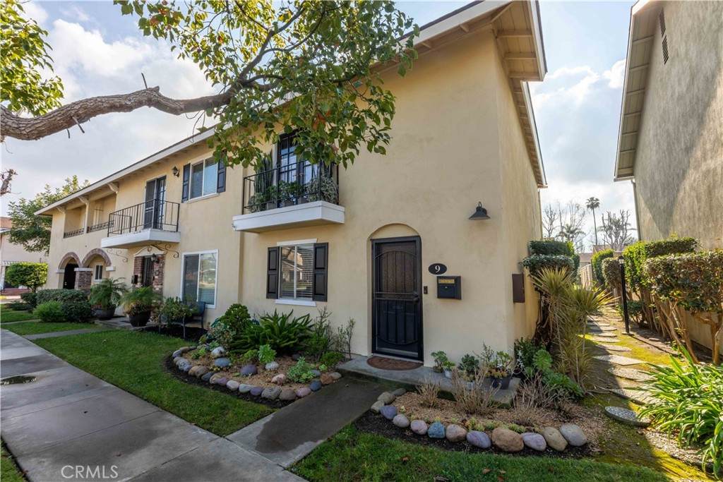 3342-Unit Bradbury Road - Photo 1