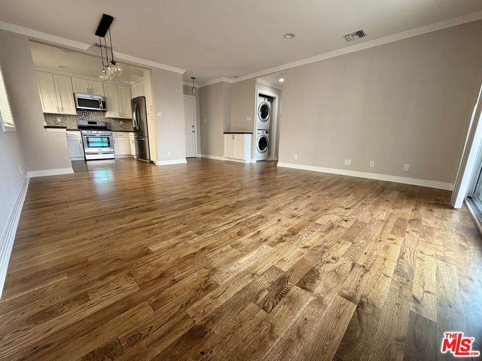 https://bt-photos.global.ssl.fastly.net/socal/orig_boomver_1_412842096-2.jpg