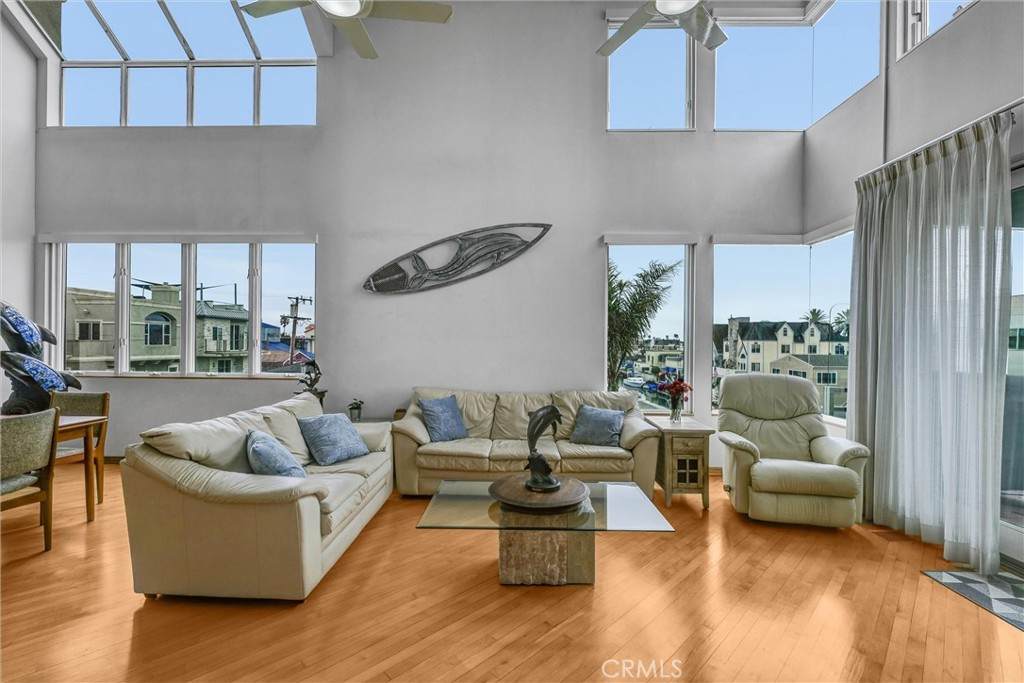 16745 Bayview Drive - Photo 1
