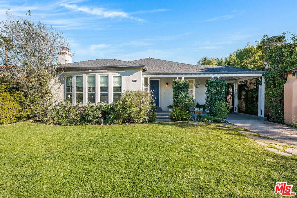 1910 Bedford Street - Photo 1