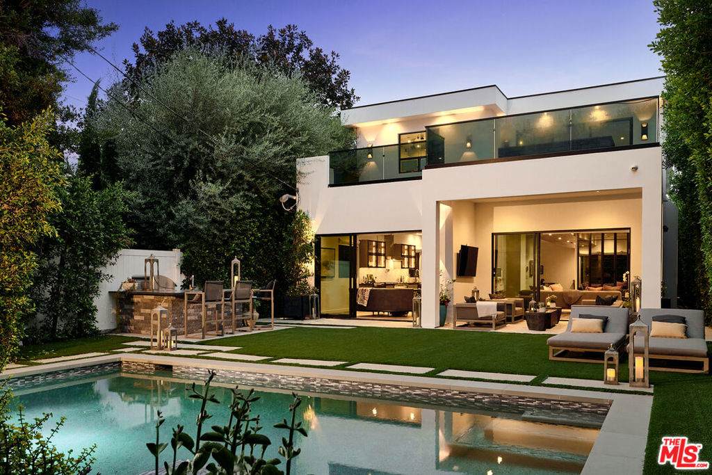 144 Bowling Green Way - Photo 1