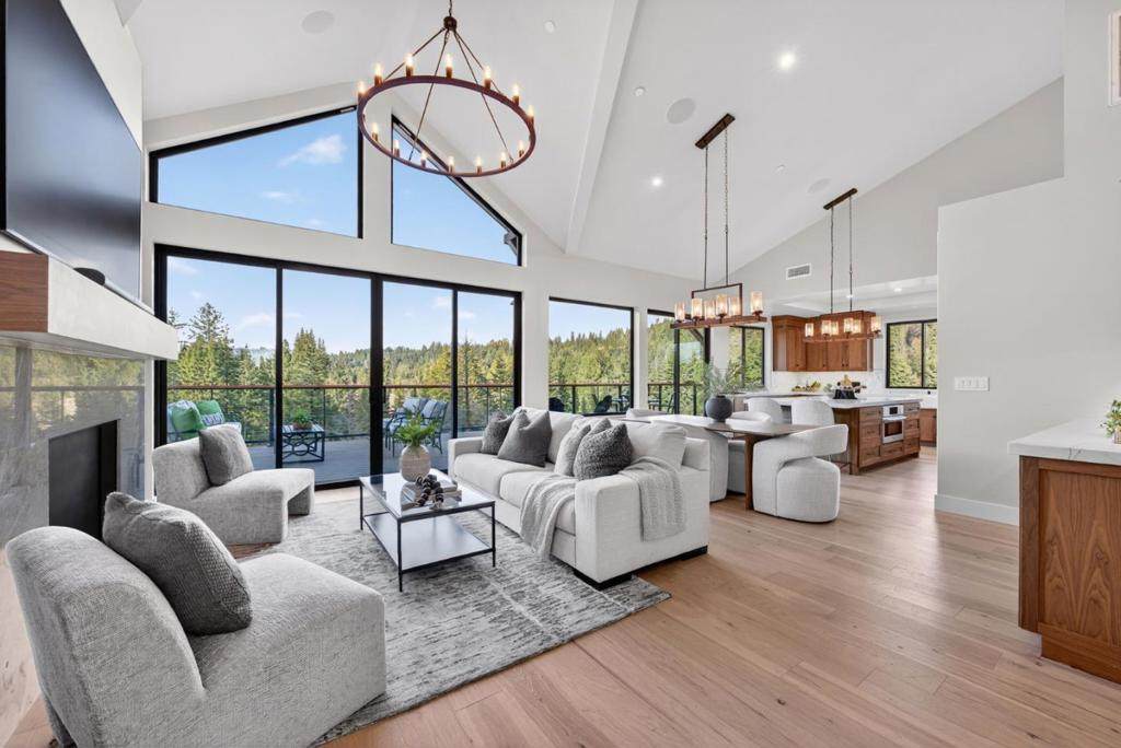 230 Fern Rock Way - Photo 1