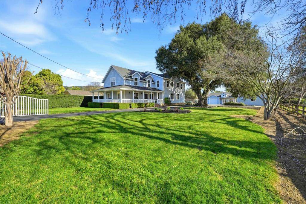 1680 Main Avenue - Photo 1