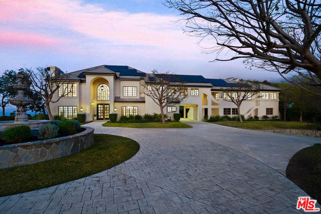 480 Westlake Boulevard - Photo 1