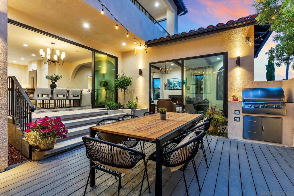 3345 Elliott St - Photo 1