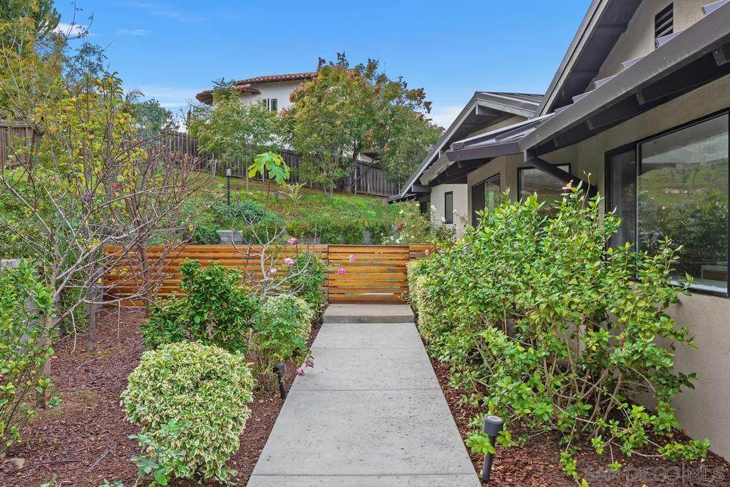 4286 Merritt Boulevard - Photo 1