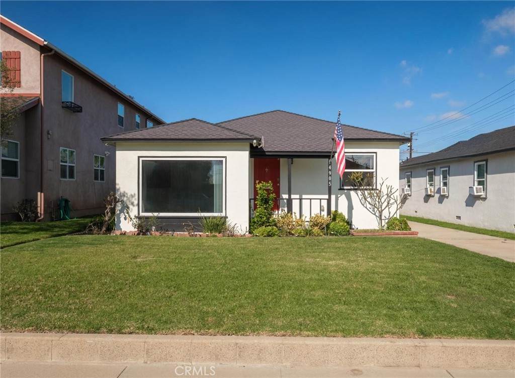 4905 138th - Photo 1