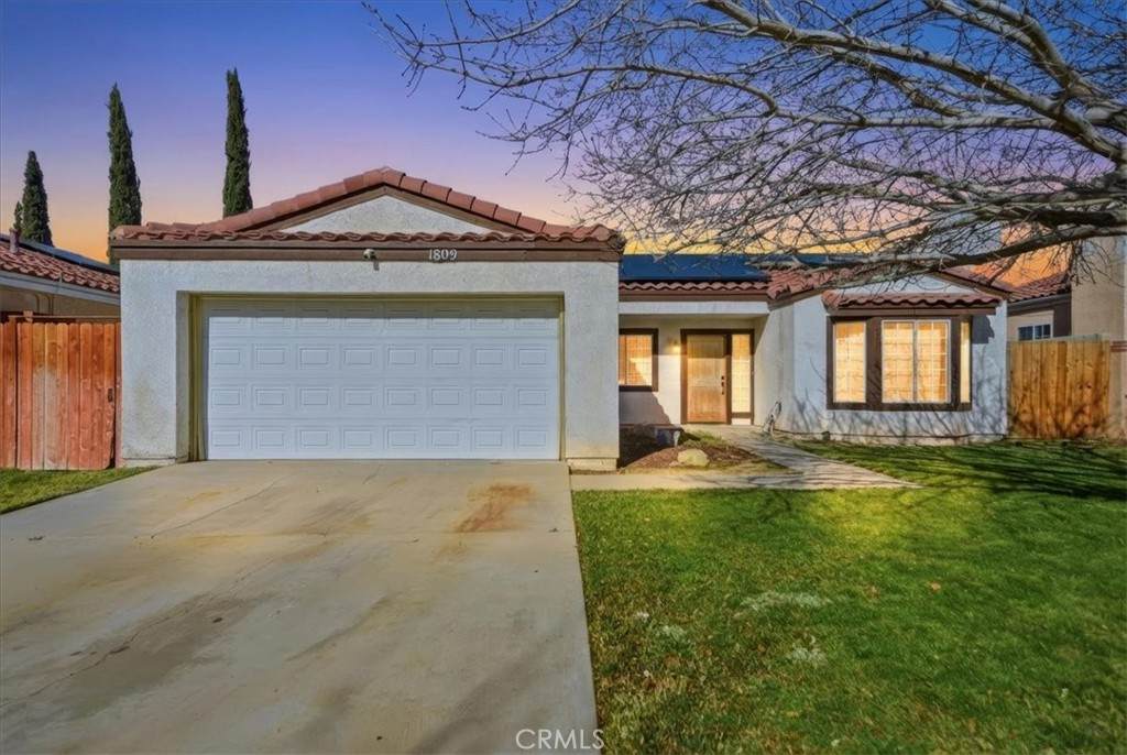 1809 Avenue R6 - Photo 1