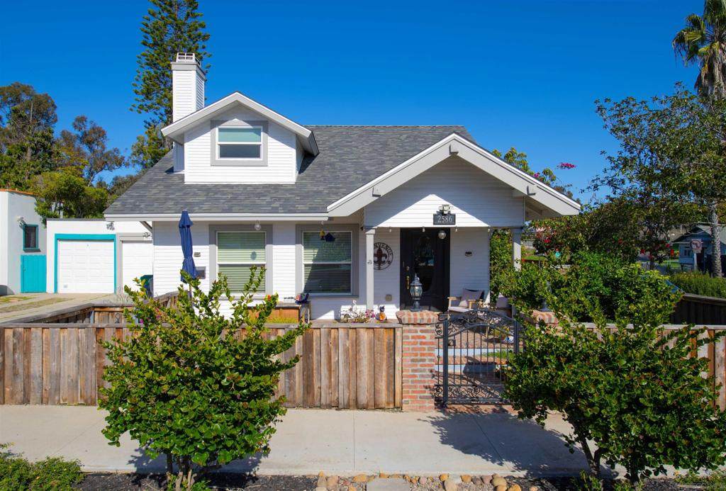 2586 A St. - Photo 1