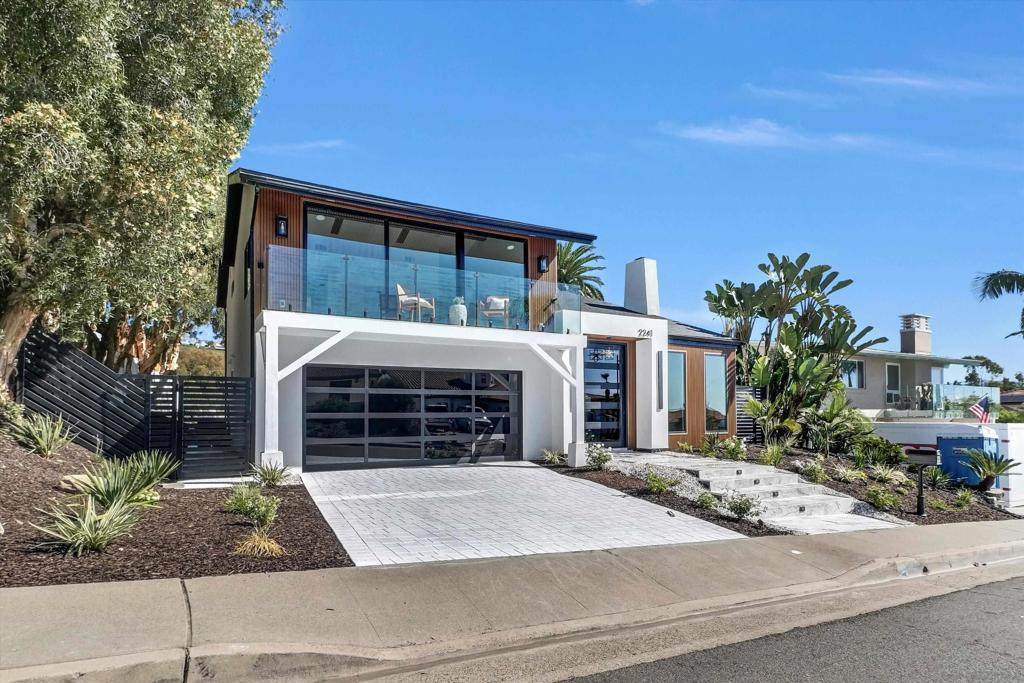 2241 Avenida Salvador - Photo 1