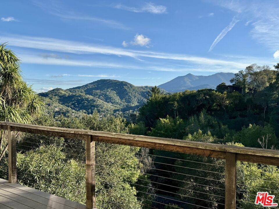 412 Scenic Road - Photo 1