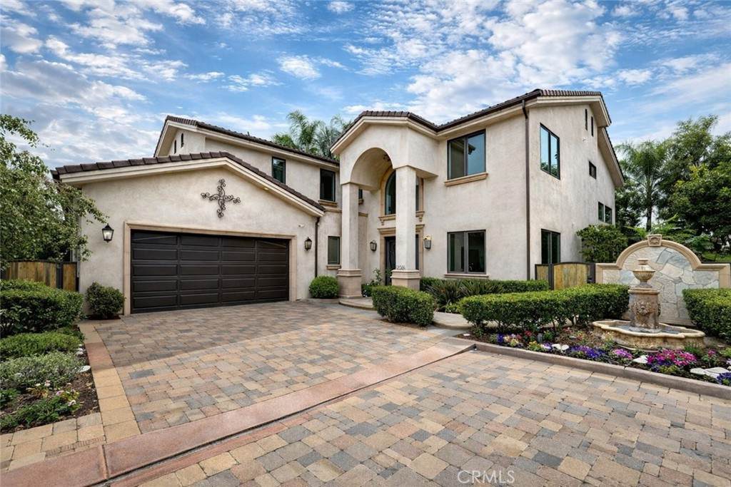 258 Santa Isabel Avenue - Photo 1