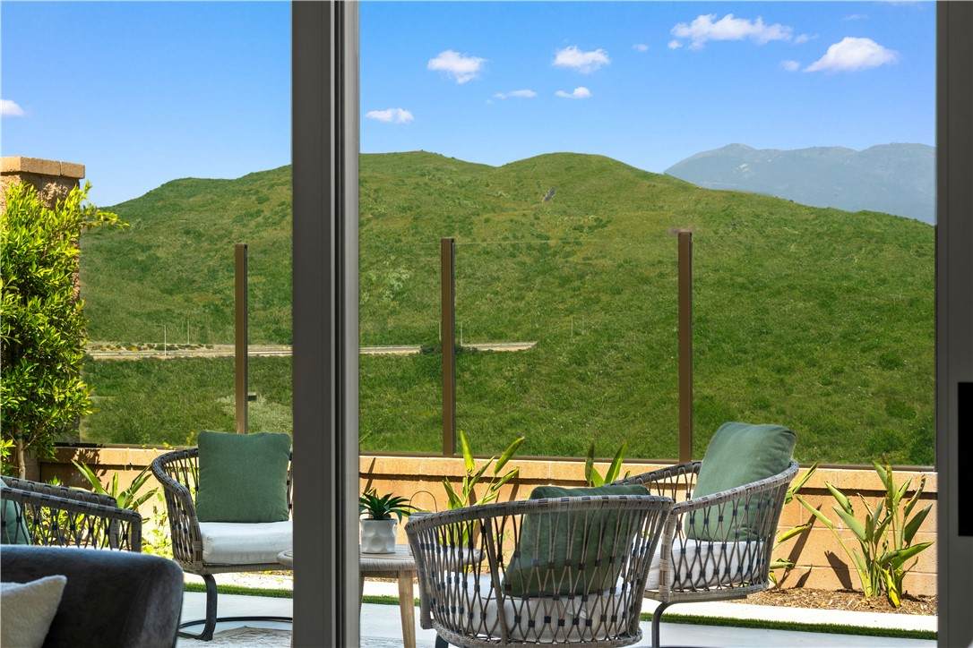 122 Mossvine - Photo 1