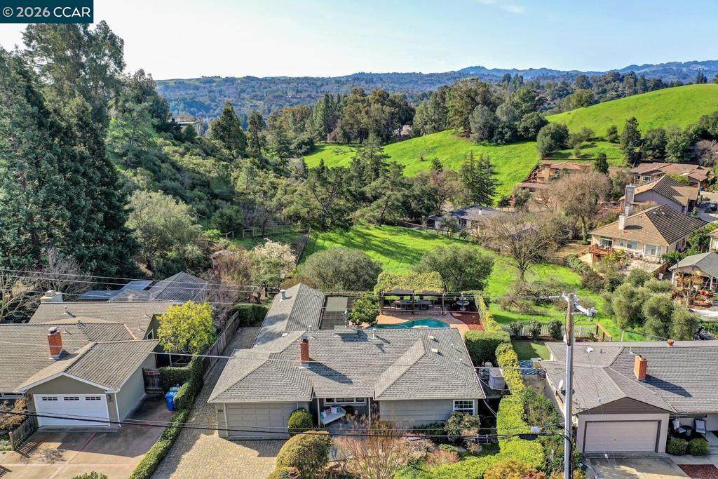 1375 El Curtola Blvd - Photo 1