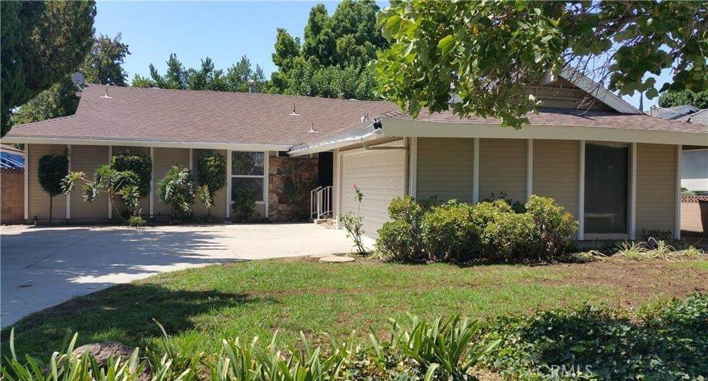 20420 Keswick Street - Photo 1