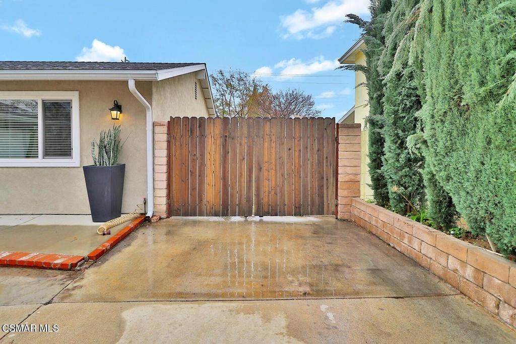 3550 Woodhaven Street - Photo 1