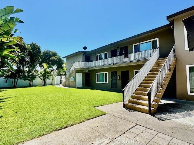 1835 Crestwood - Photo 1