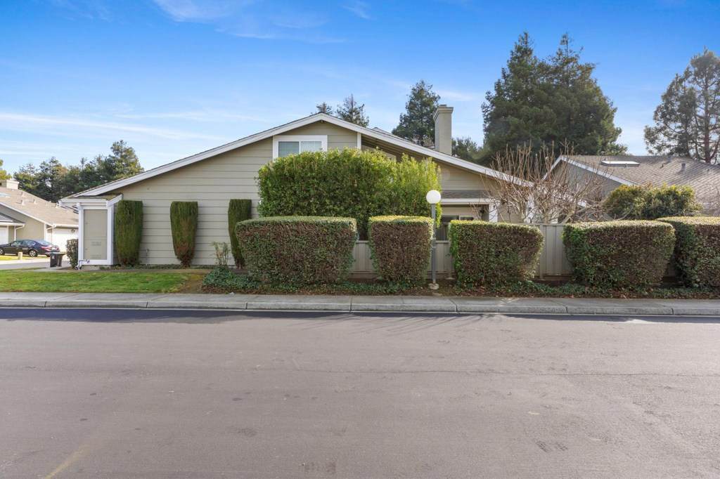 https://bt-photos.global.ssl.fastly.net/socal/orig_boomver_1_413459679-2.jpg