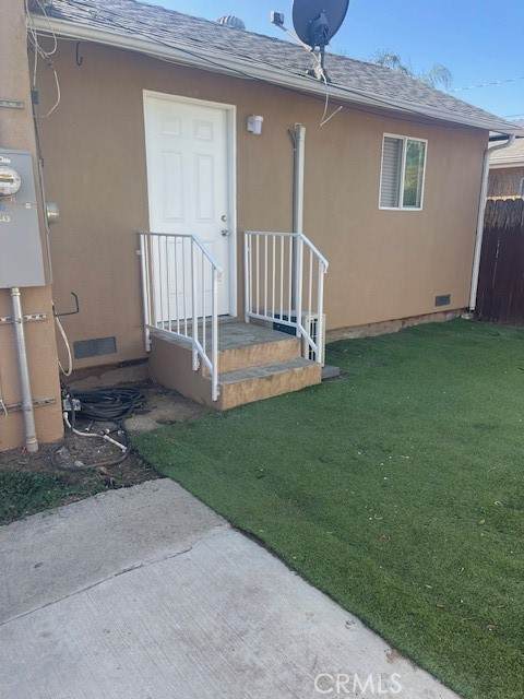 8445 1/2 Calvin - Photo 1