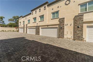 225 N. San Antonio Avenue - Photo 1