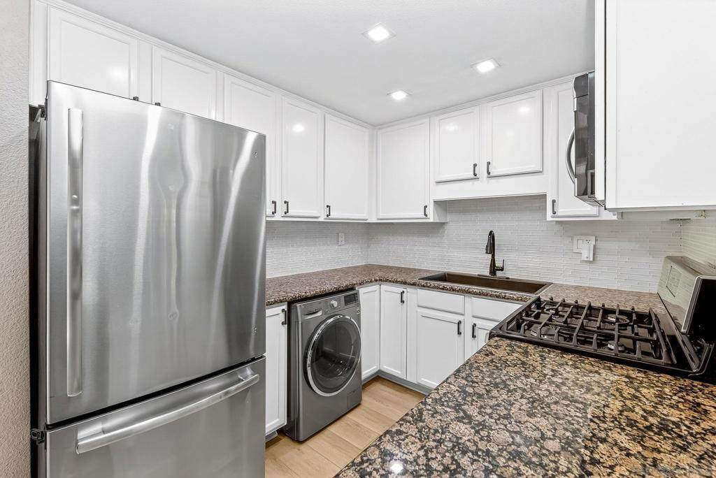 4224 46th Street - Photo 1