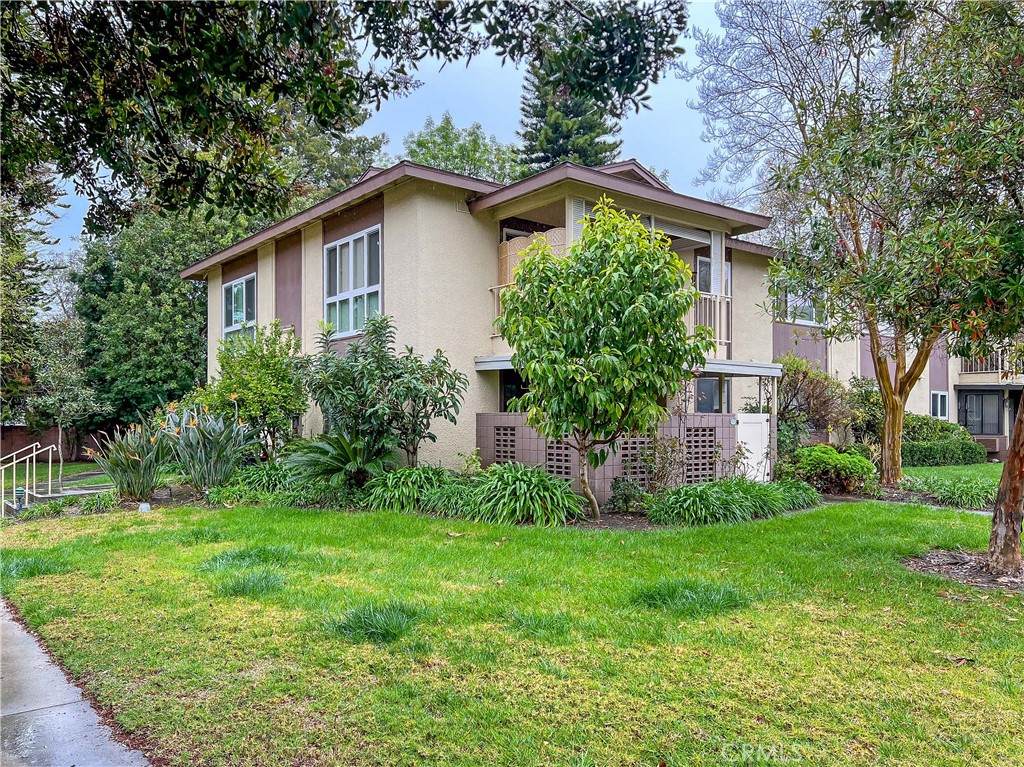 835 Ronda Sevilla - Photo 1