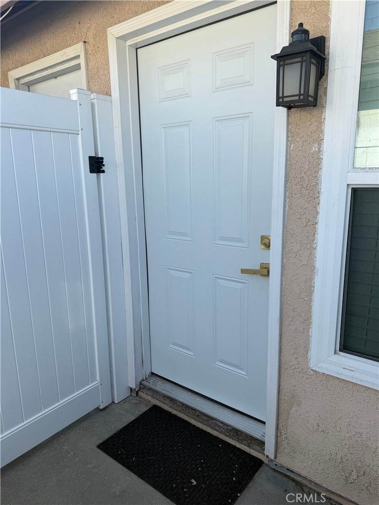 453 Grevillea - Photo 1