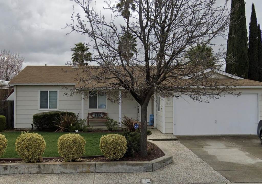 5865 5865 Idlewild Ave - Photo 1