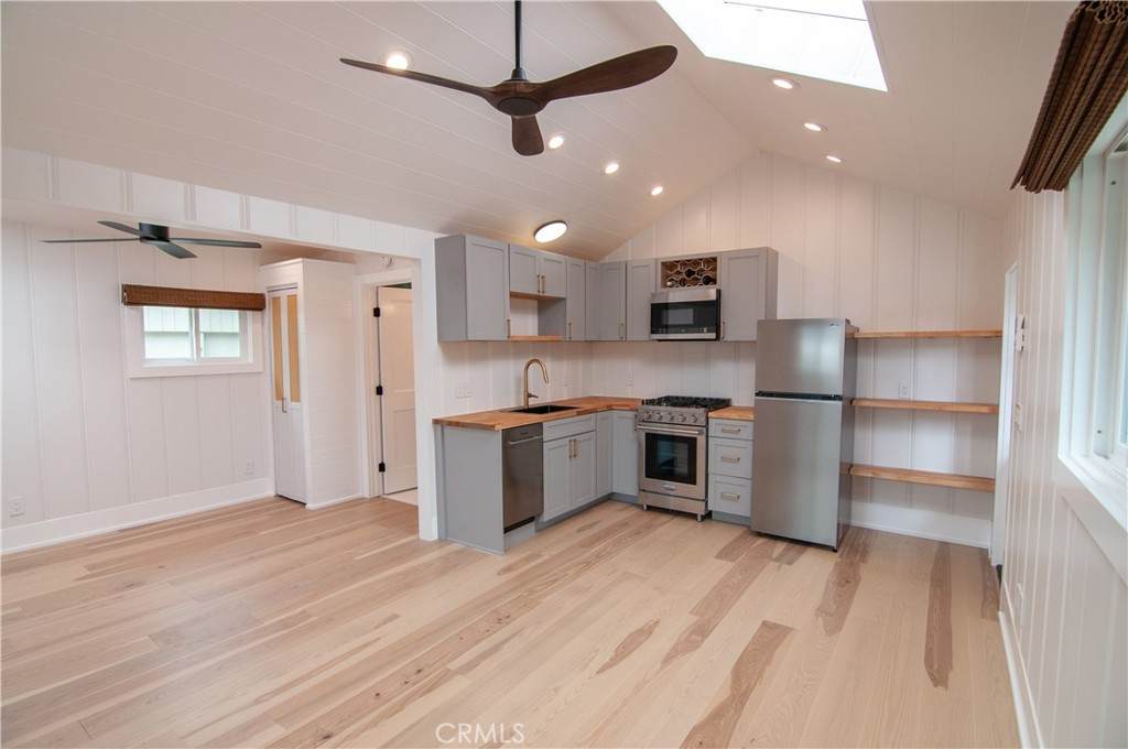 1259 Coast Highway - Photo 1