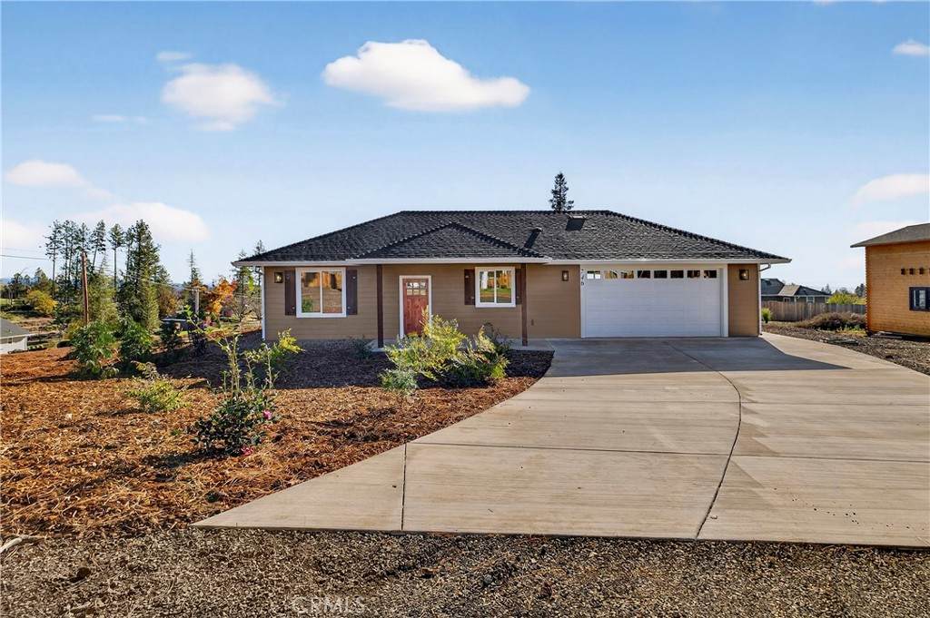 746 Spring - Photo 1