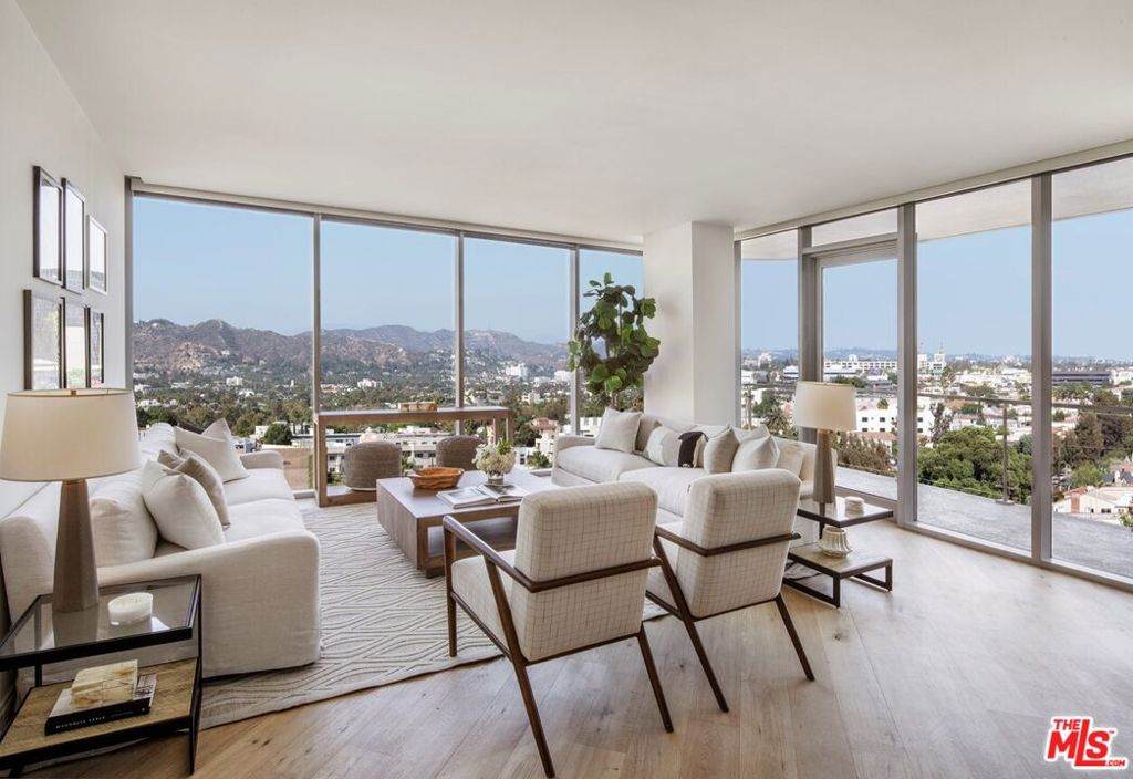 8500 Burton Way - Photo 1