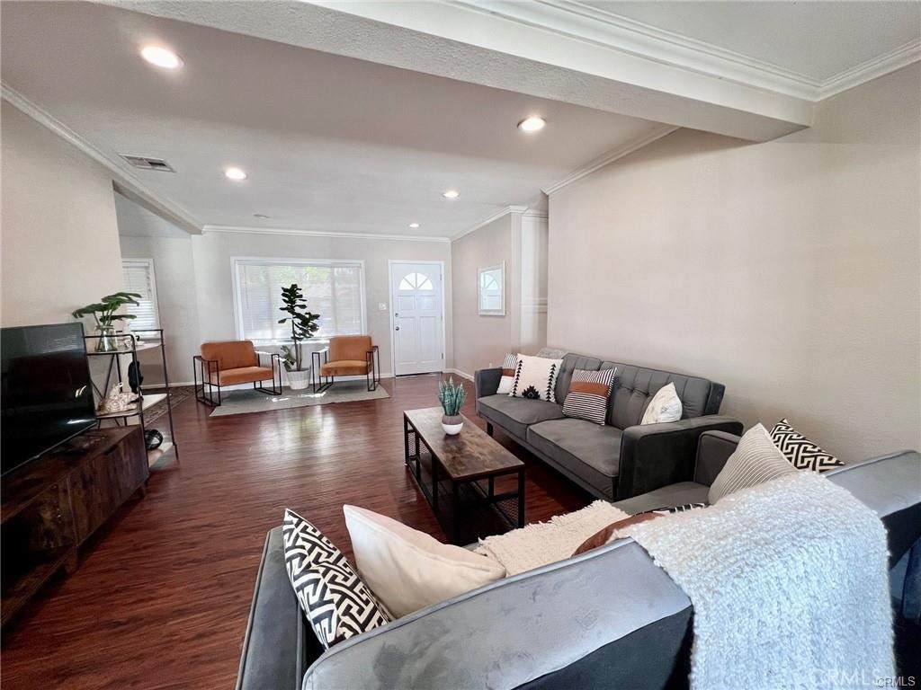 6944 Aura Avenue - Photo 1