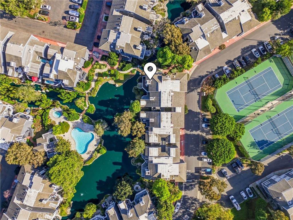 20122 Bayfront - Photo 1