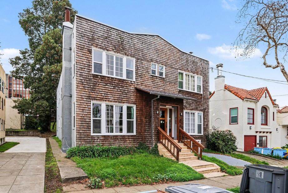 2366 Virginia Street - Photo 1