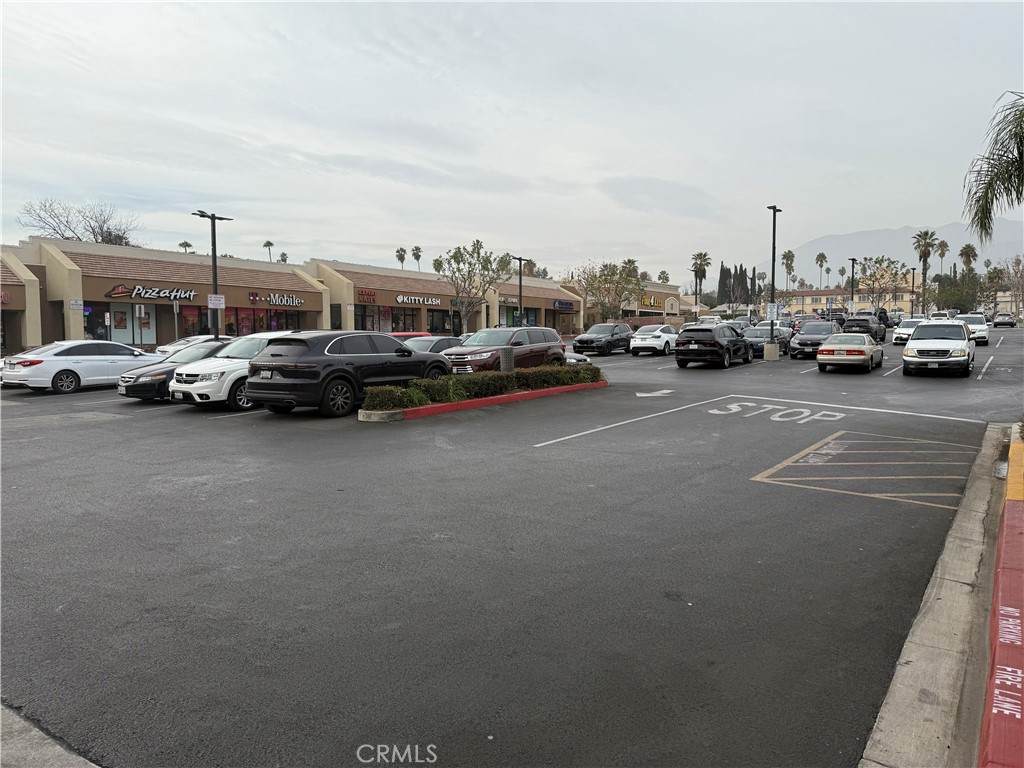 https://bt-photos.global.ssl.fastly.net/socal/orig_boomver_1_413867065-2.jpg