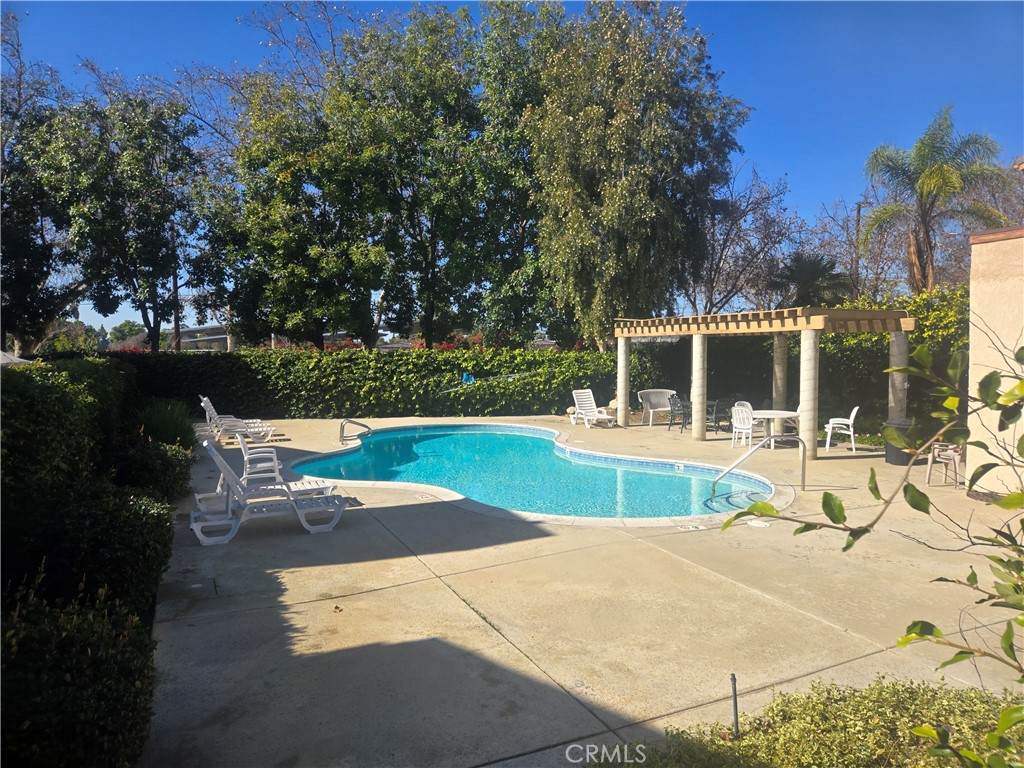 https://bt-photos.global.ssl.fastly.net/socal/orig_boomver_1_413950414-2.jpg