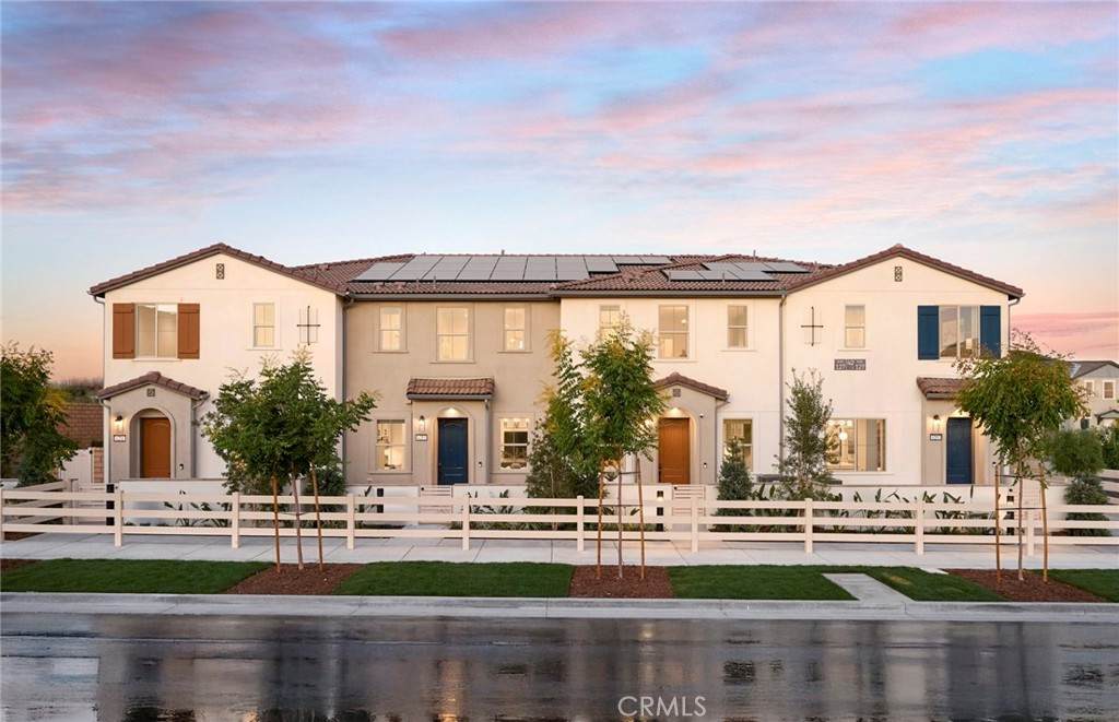 4240 East Honeybee Paseo - Photo 1