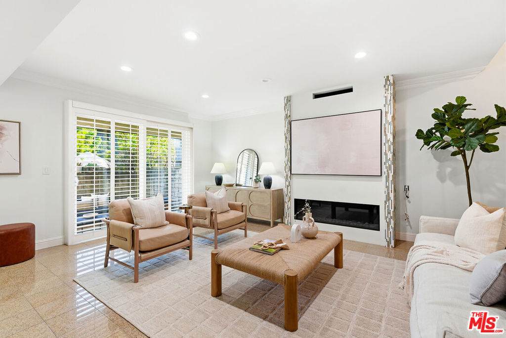 13233 Fiji Way - Photo 1